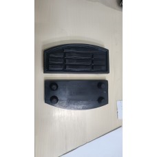 Резинка подножки водителя, левая ( на платформу) -- INVADER