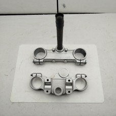 Рулевая сошка (траверса верхняя, траверса нижняя) ADV 300