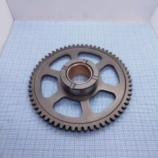 Шестерня привода стартера большая YGS 300
