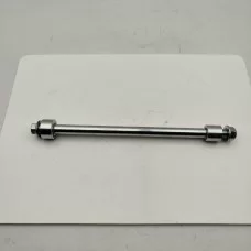 Ось заднего колеса（φ15×295) с гайкой и втулками Baddog