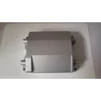 Крышка клапанов, без сапунного отвода (серебристая) -- 250-350сс