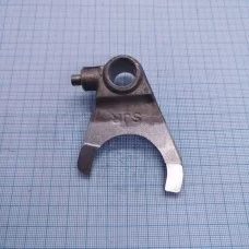 Вилка КПП правая NC250