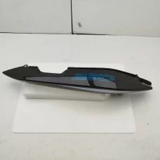 Пластик хвоста правый (чёрный глянец) CR6s