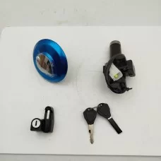 КОМПЛЕКТ замок зажигания с крышкой бака X-Road Light 200
